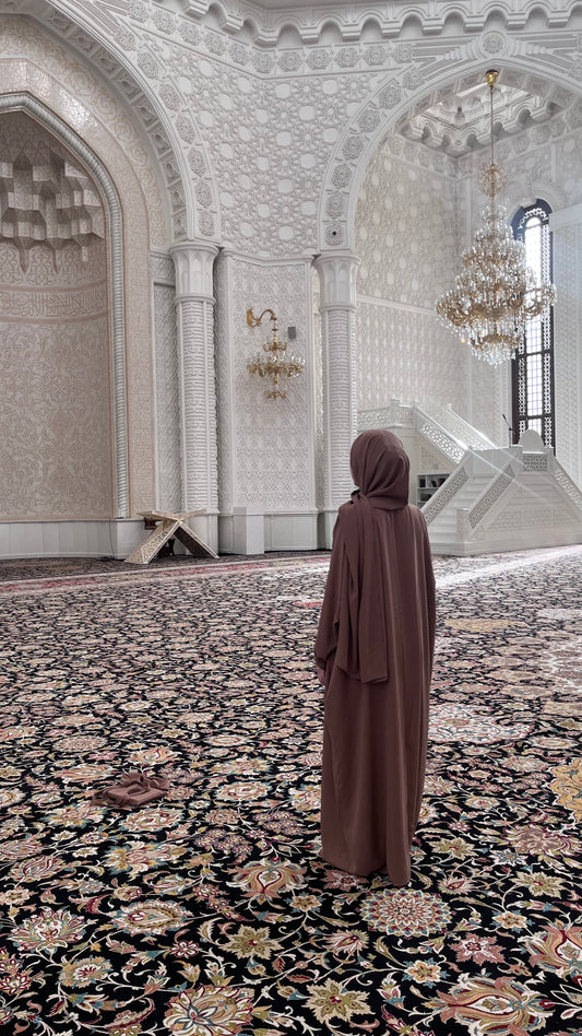 Perfect Eid prayer abayas for the mosque hayaa the label abayas