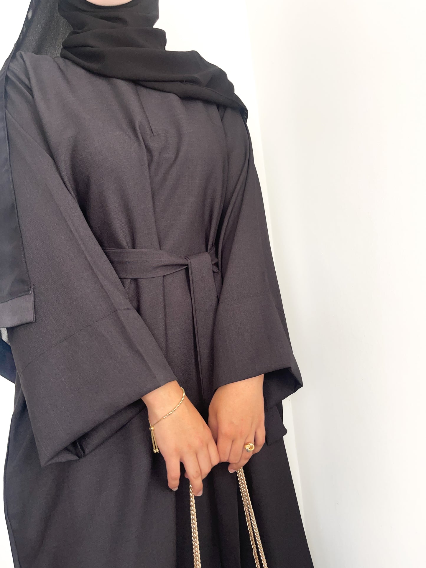 REGULAR COAL LINEN CLOSED EVERYDAY ABAYA SET
