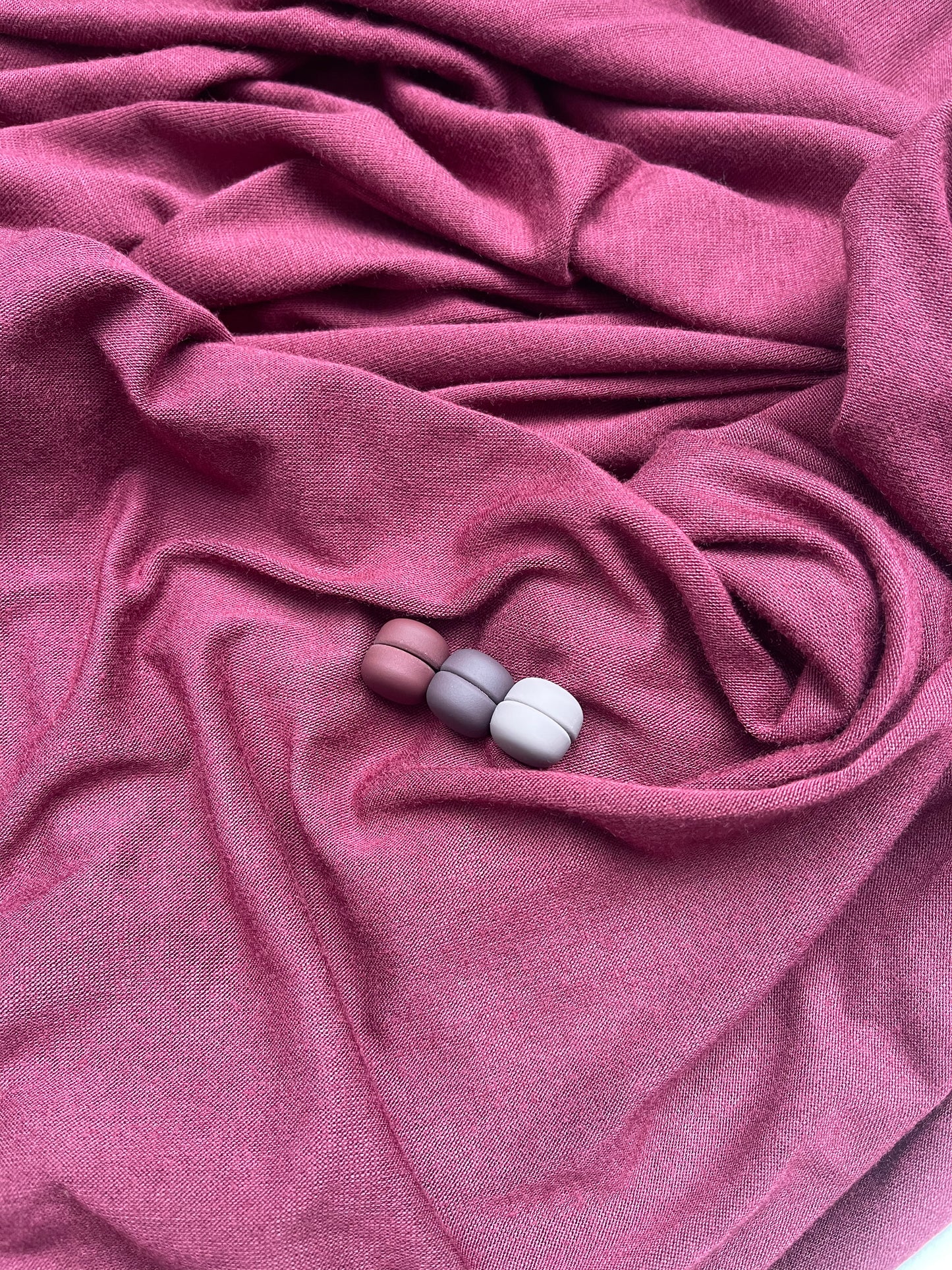 HIJAB MEGNETS | NO SNAG HIJAB PINS