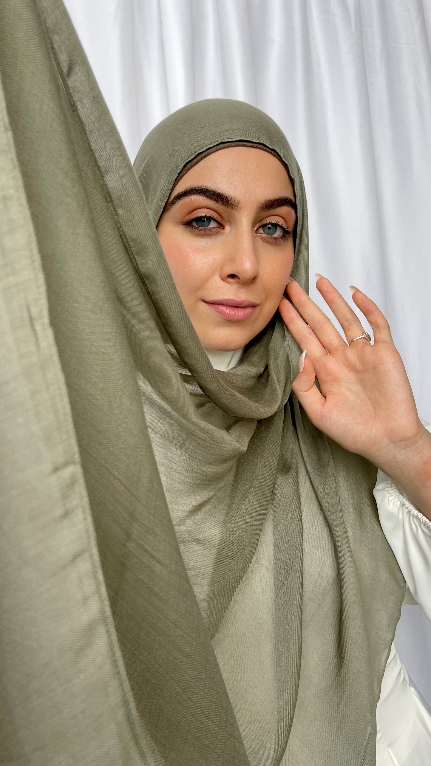 Modal Matching Hijab Set - Khakii