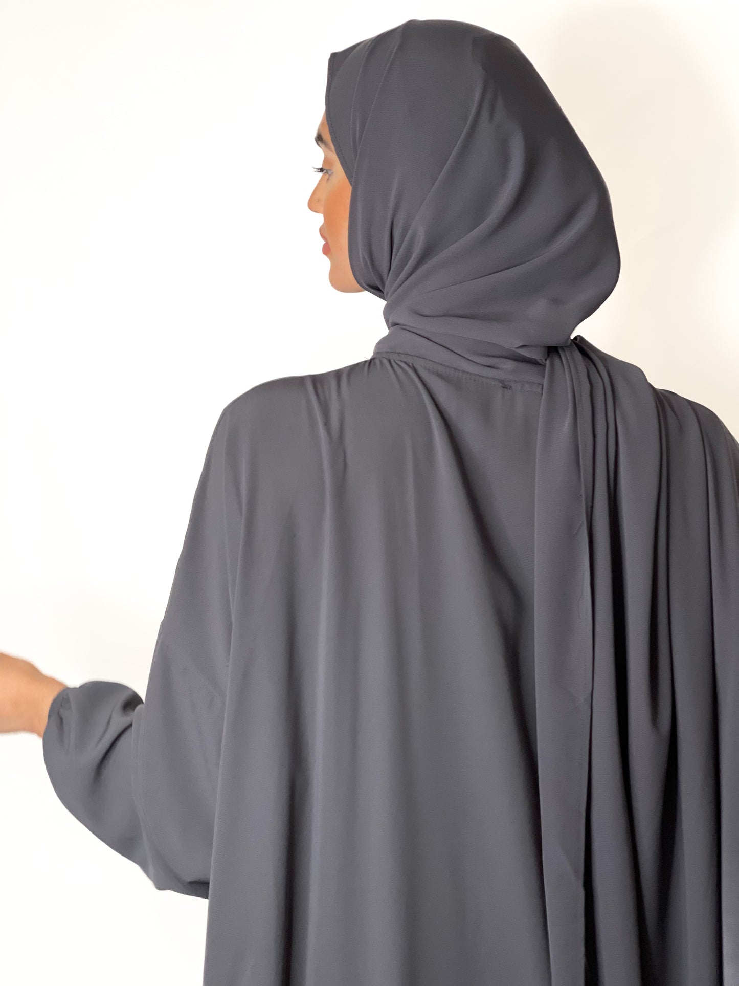 PEBBLE GREY CLASSIC ONE PIECE ABAYA