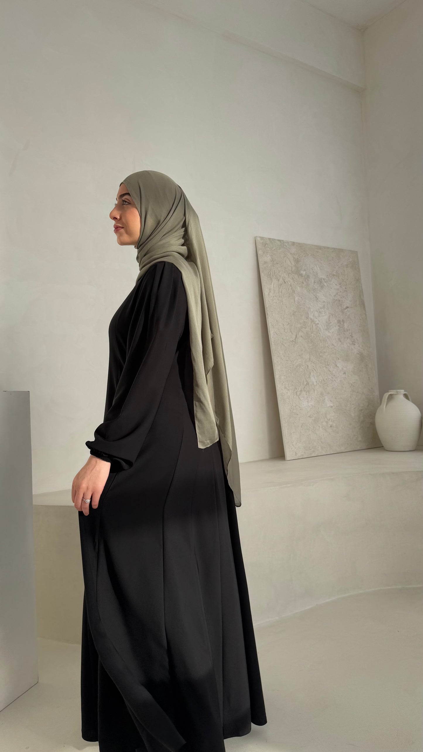 Mira Abaya Dress