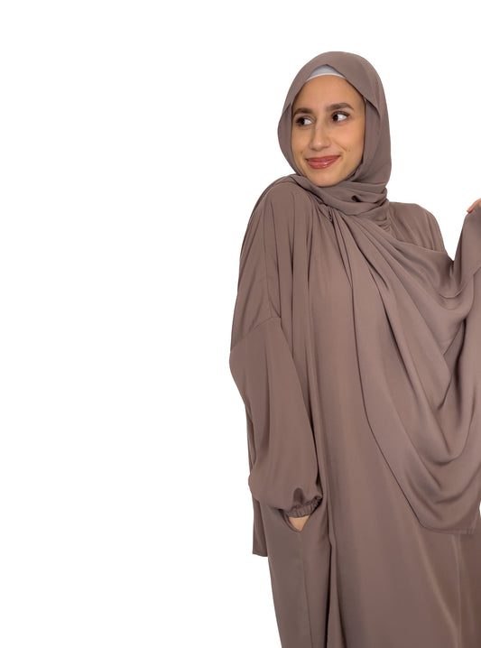 TRUE TAUPE CLASSIC ONE PIECE ABAYA